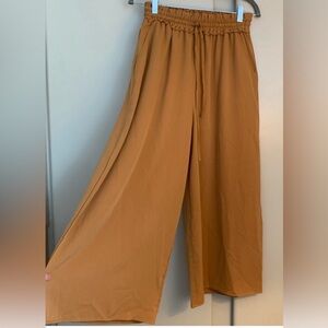 Everly Wide Leg Pant